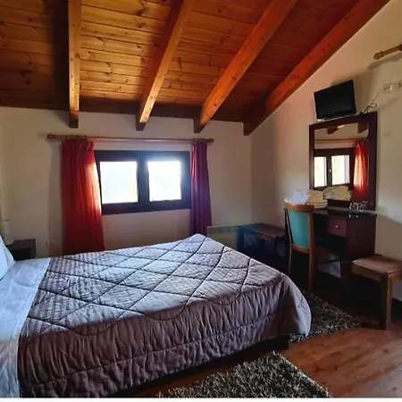 Odysseas 3* Kerasea (Karditsa)